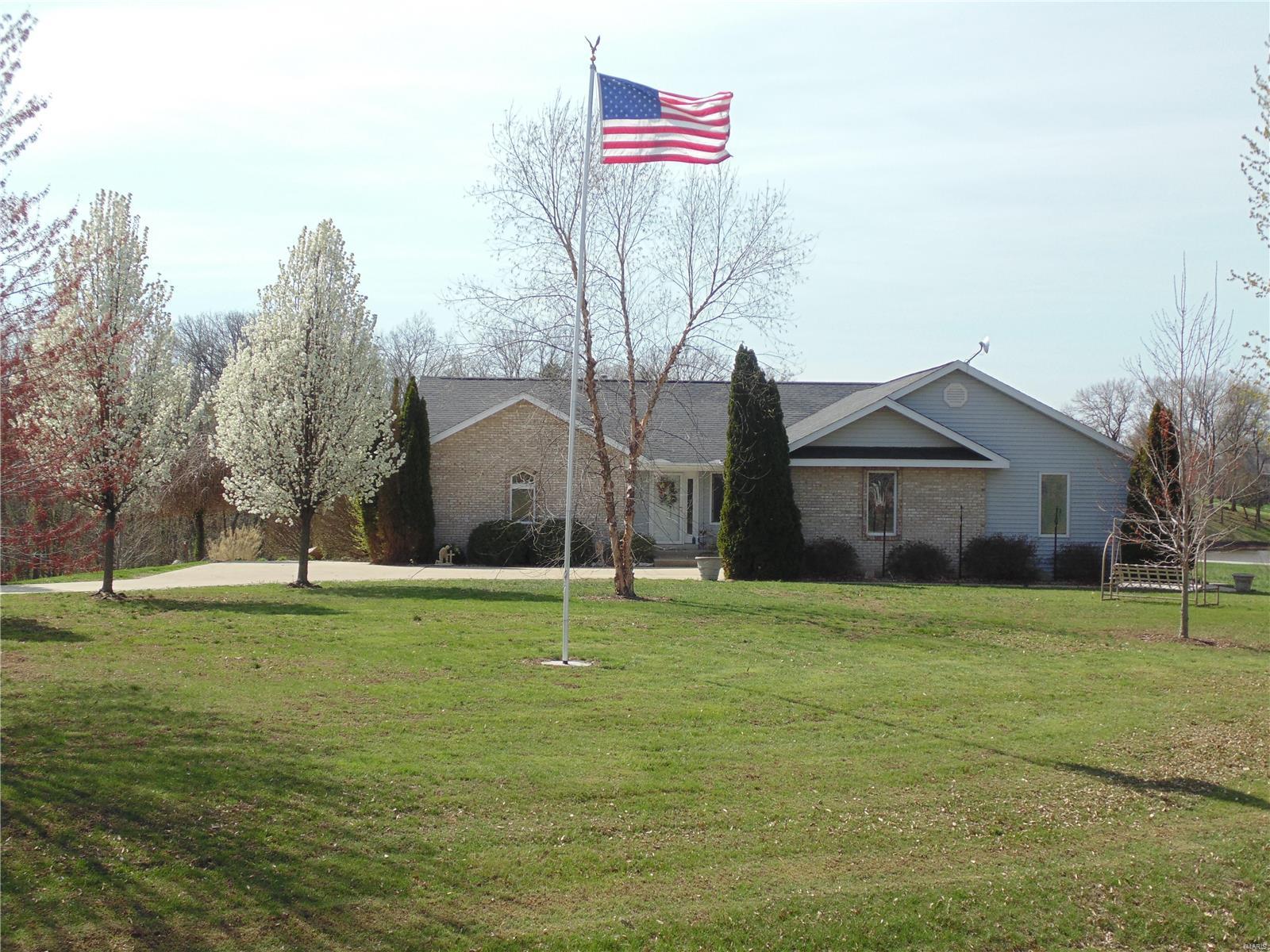 13360 Trestle Road Highland, IL 62249 - Photo 2 of 67