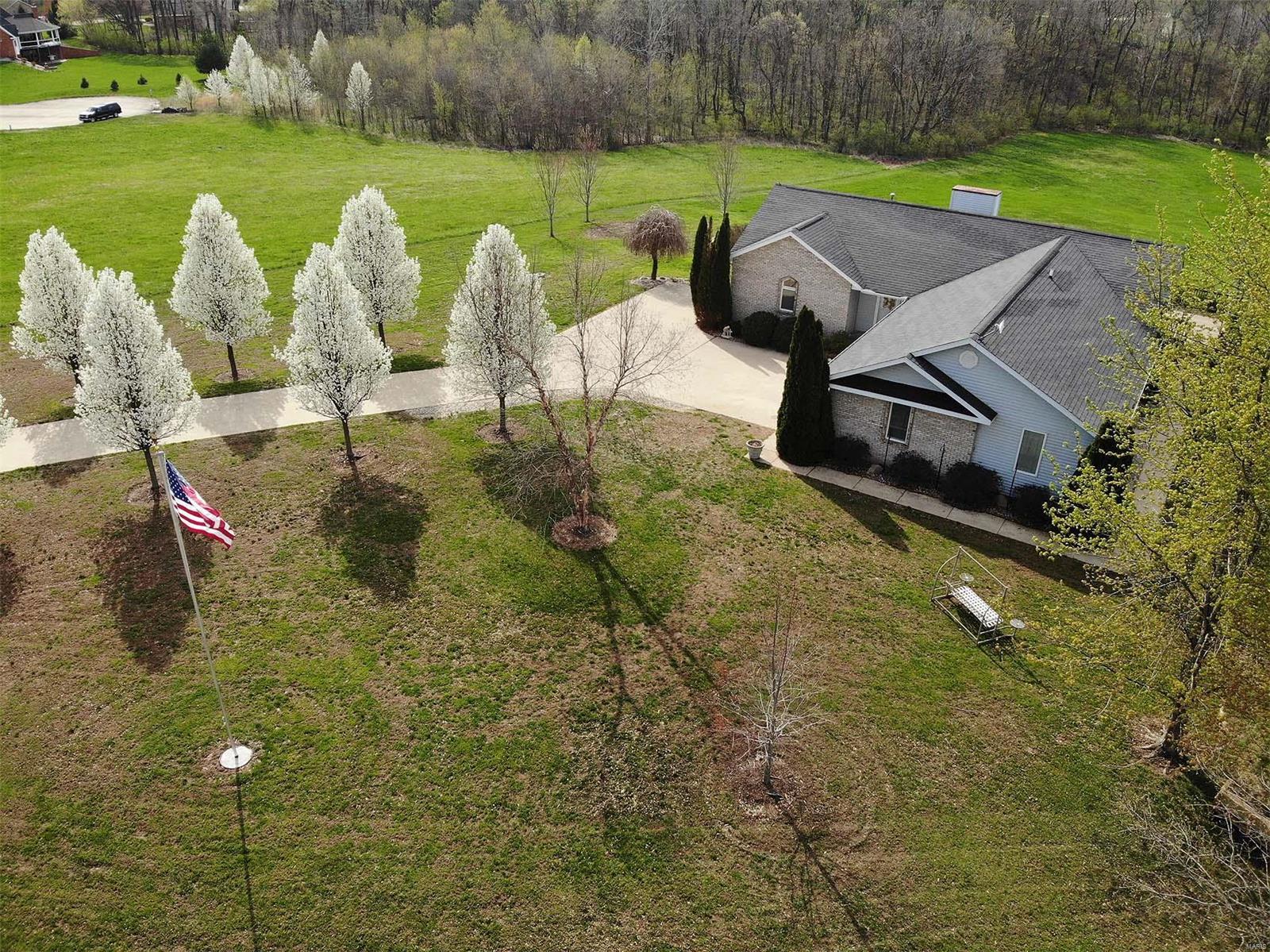 13360 Trestle Road Highland, IL 62249 - Photo 52 of 67