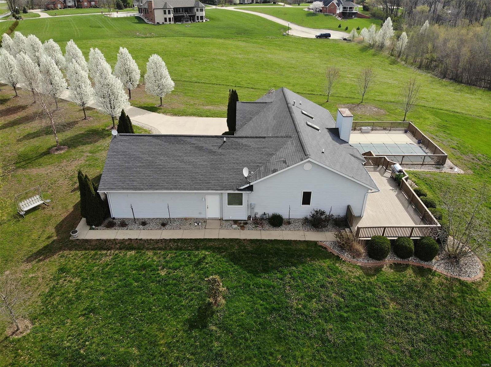 13360 Trestle Road Highland, IL 62249 - Photo 53 of 67