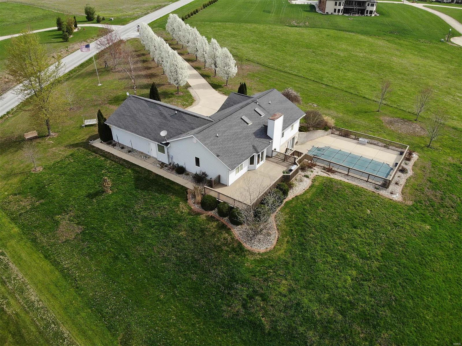 13360 Trestle Road Highland, IL 62249 - Photo 54 of 67