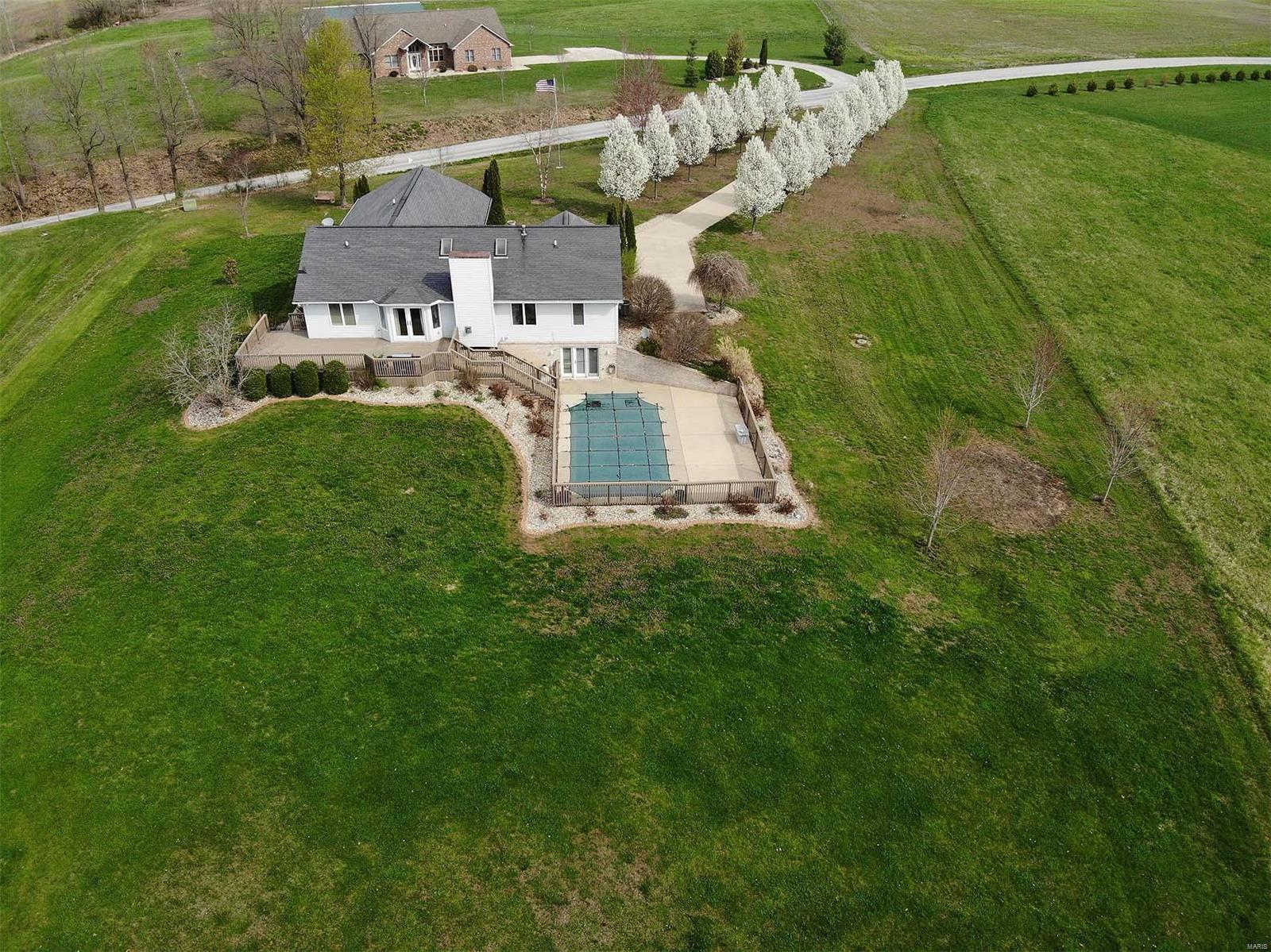 13360 Trestle Road Highland, IL 62249 - Photo 55 of 67