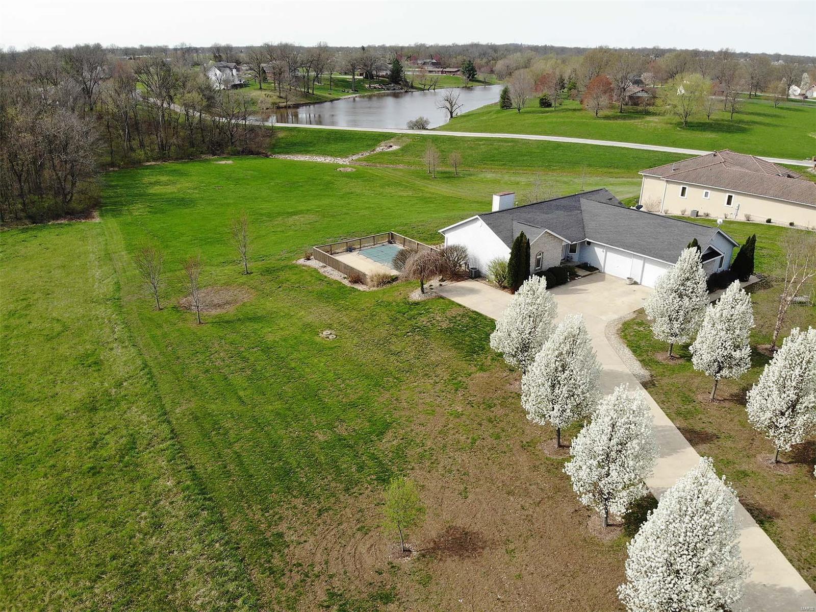 13360 Trestle Road Highland, IL 62249 - Photo 57 of 67