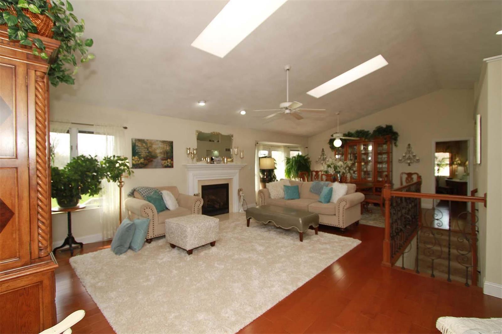 13360 Trestle Road Highland, IL 62249 - Photo 9 of 67
