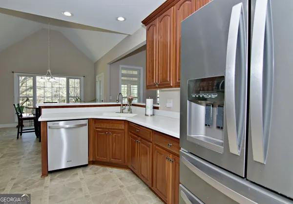 $634,950 | 7893 Athens Road, Carnesville, GA 30521