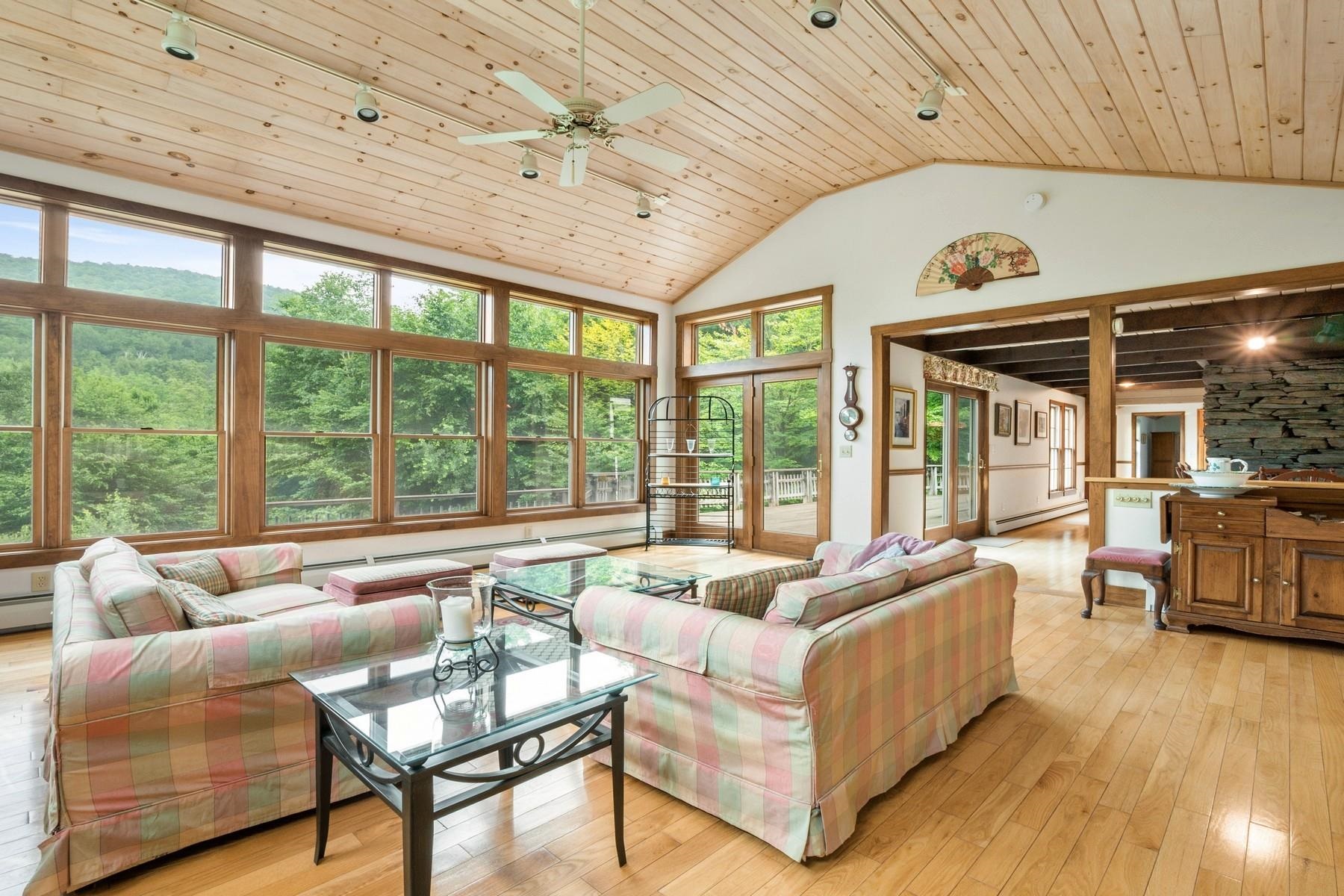 217 Tozier Hill Road Pittsfield, VT 05762 - Photo 12 of 38 Gallery Image 12