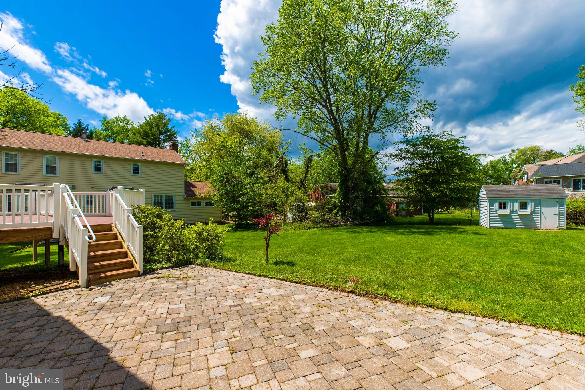 1922 Kirby Road McLean, VA 22101 - Photo 13 of 89 Gallery Image 13