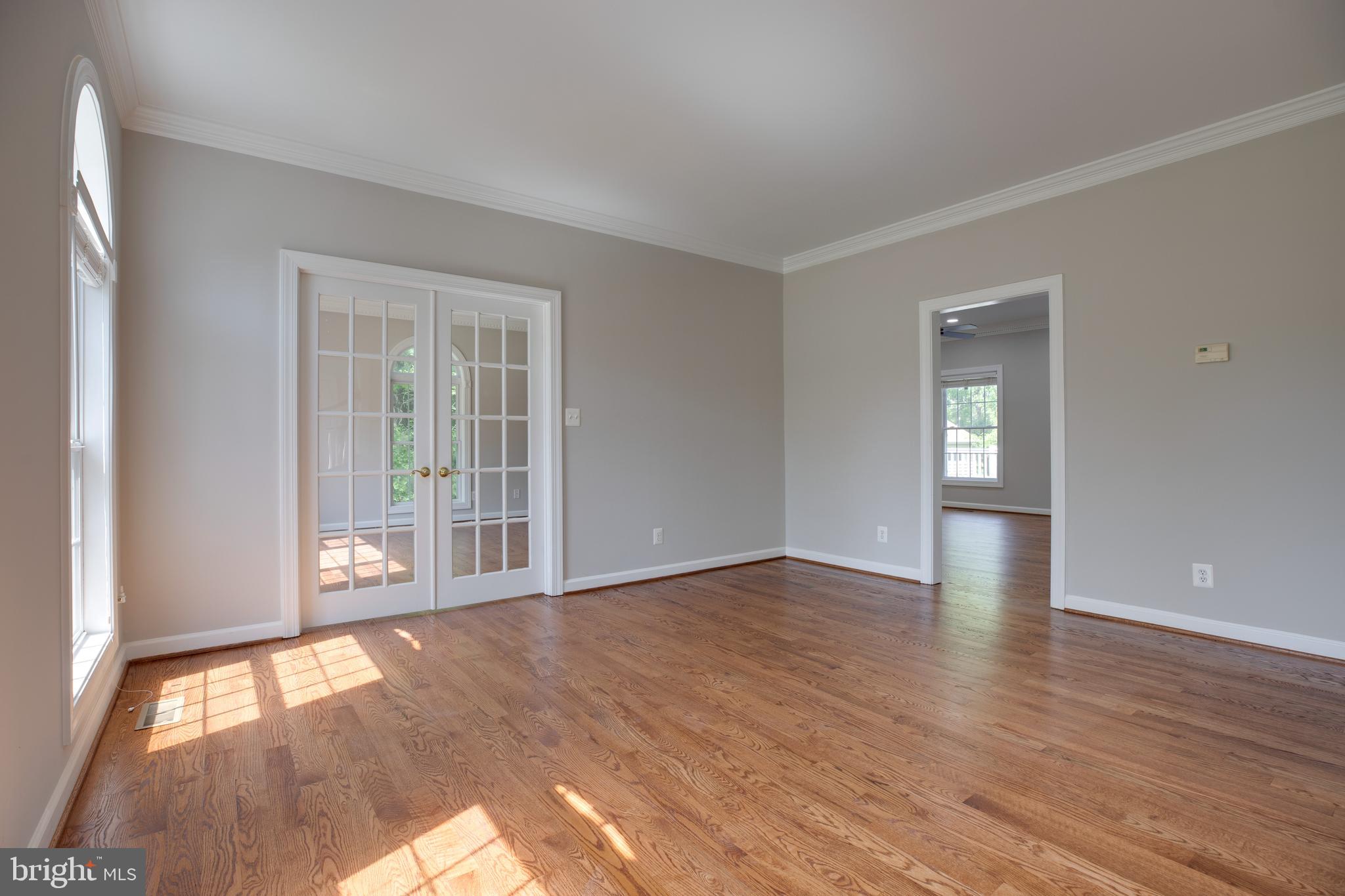 1922 Kirby Road McLean, VA 22101 - Photo 24 of 89 Gallery Image 24