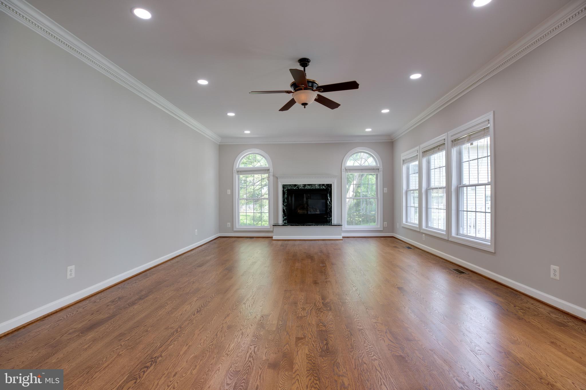 1922 Kirby Road McLean, VA 22101 - Photo 44 of 89 Gallery Image 44
