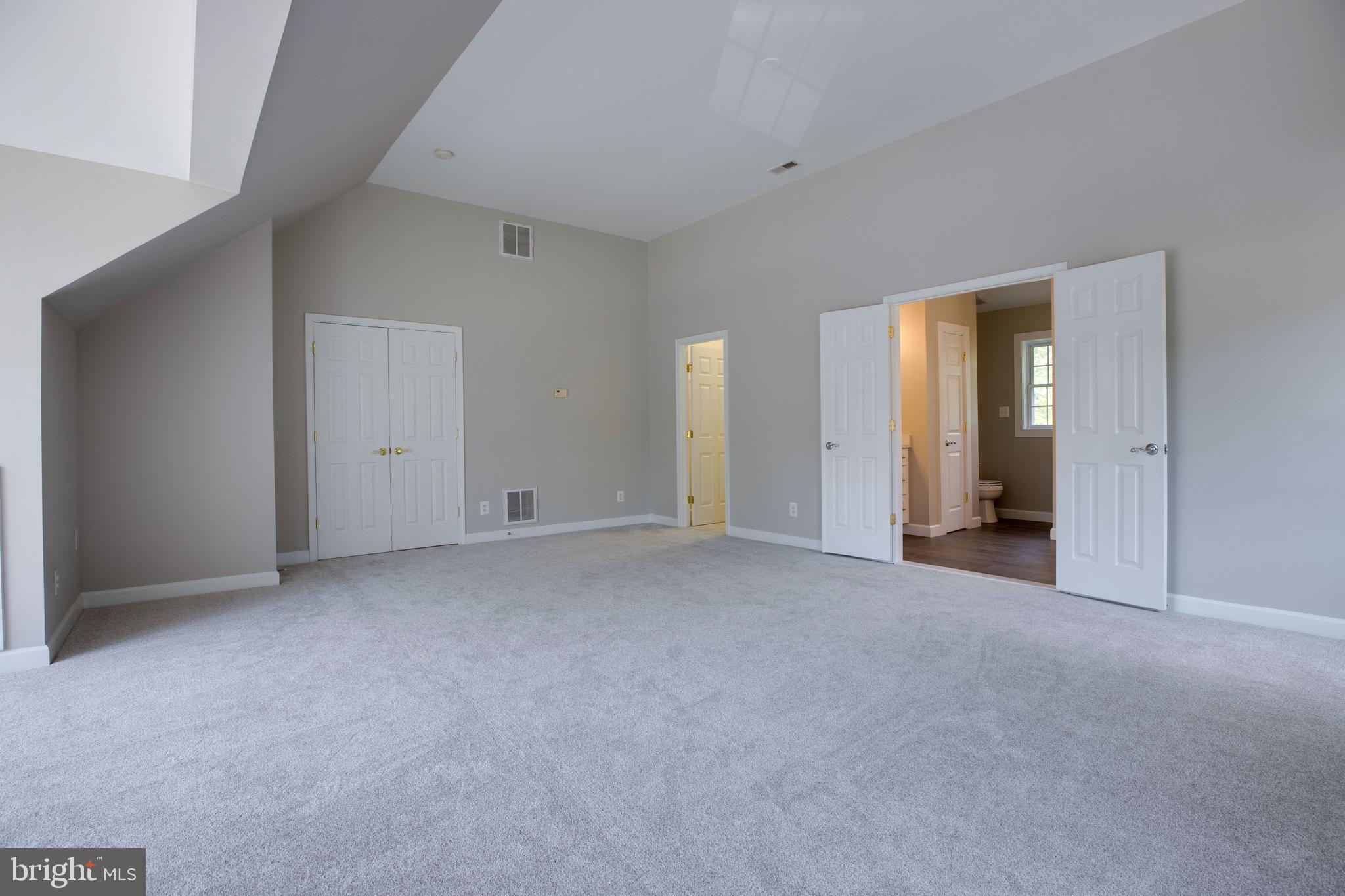 1922 Kirby Road McLean, VA 22101 - Photo 53 of 89 Gallery Image 53