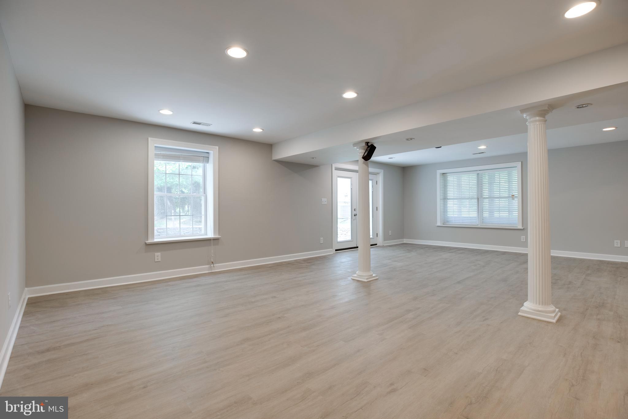 1922 Kirby Road McLean, VA 22101 - Photo 79 of 89 Gallery Image 79