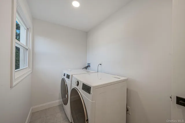 $1,298,000 | 120 Cherry Drive West, Plainview, NY 11803