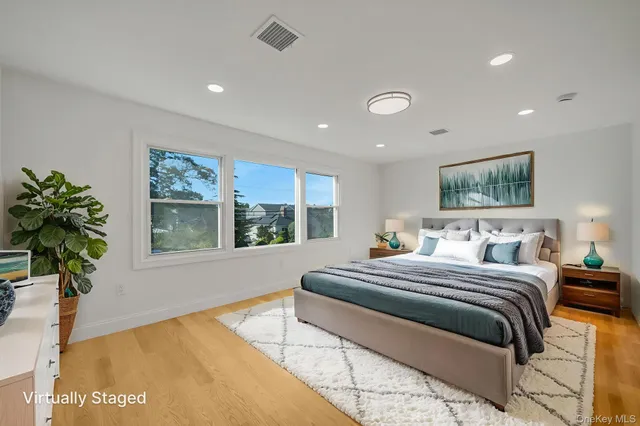 $1,298,000 | 120 Cherry Drive West, Plainview, NY 11803