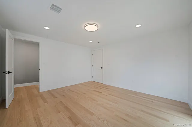 $1,298,000 | 120 Cherry Drive West, Plainview, NY 11803