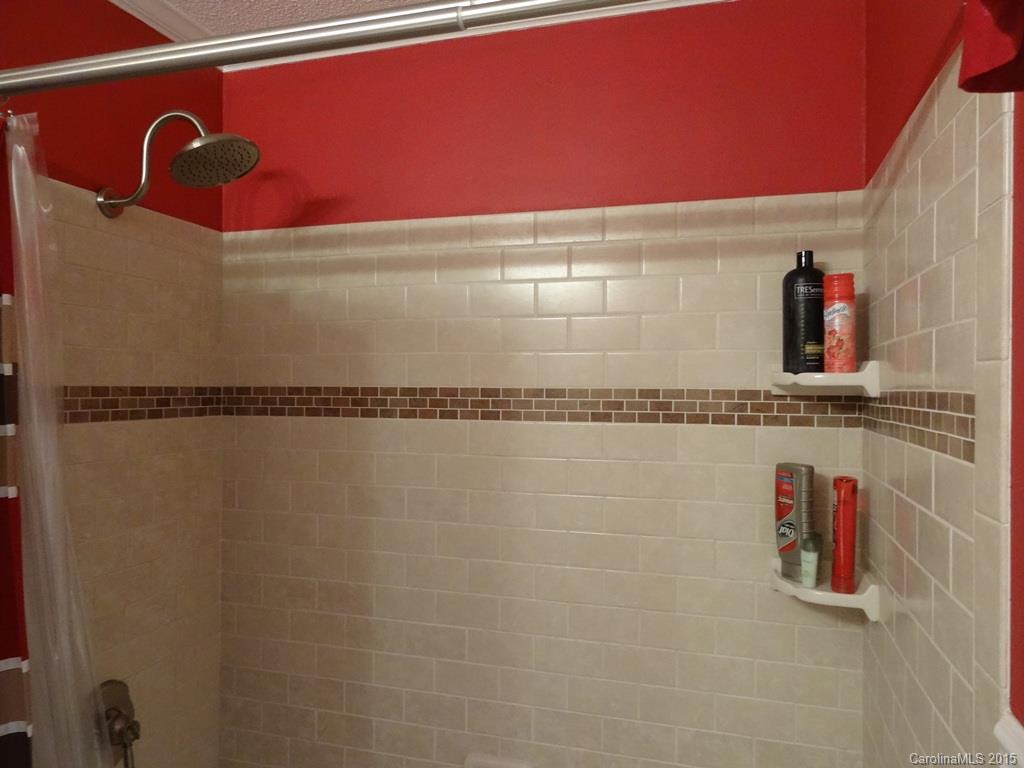 627 Holiday Road Gastonia, NC 28054 - Photo 18 of 25 Gallery Image 18