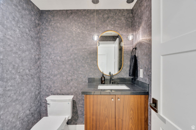 3918 South Mapleton Ests Drive Mapleton, UT 84664 - Photo 92 of 103 Half bath featuring toilet and vanity