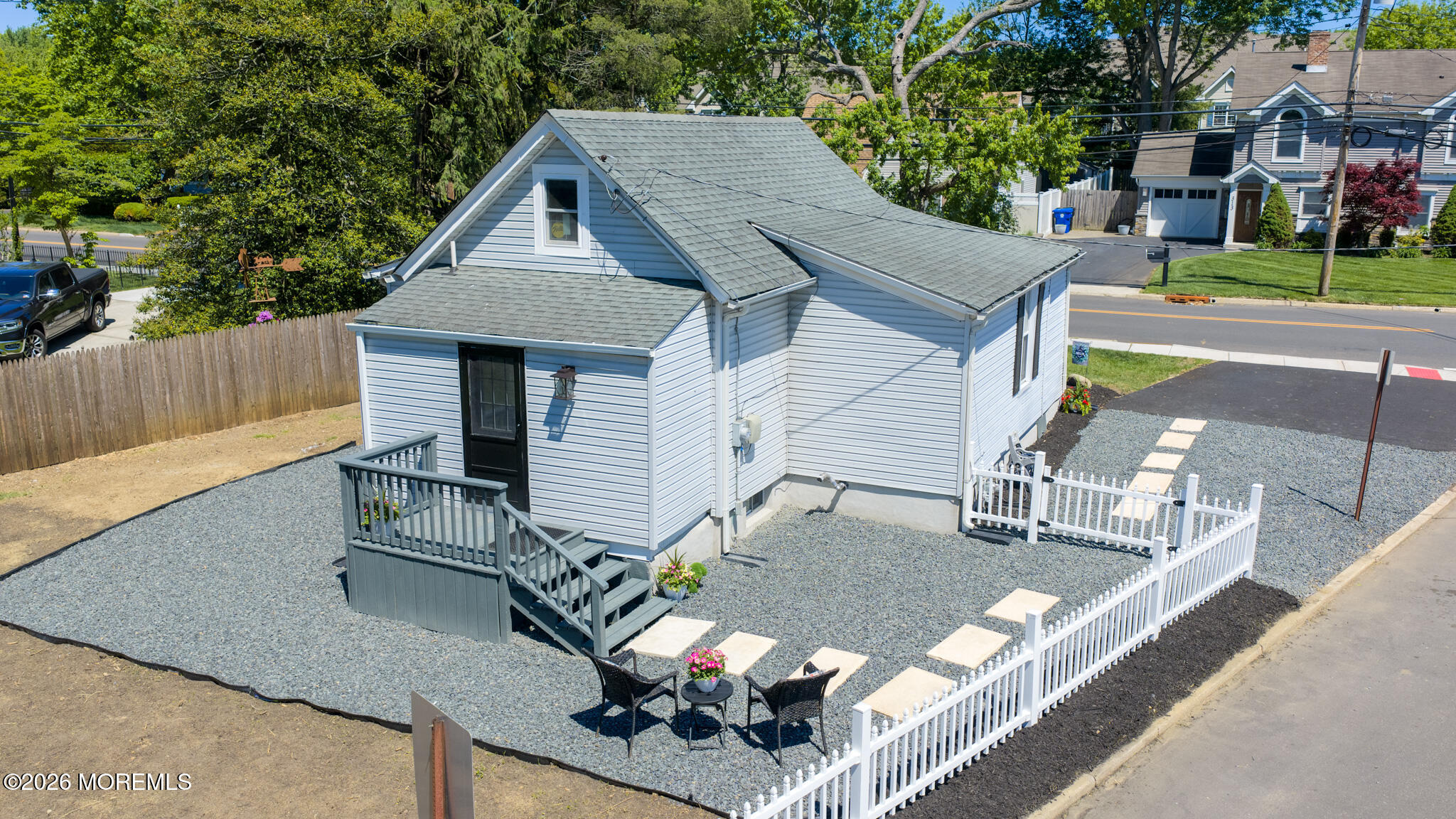 310 E Road Belford, NJ 07718 - Photo 32 of 43 .