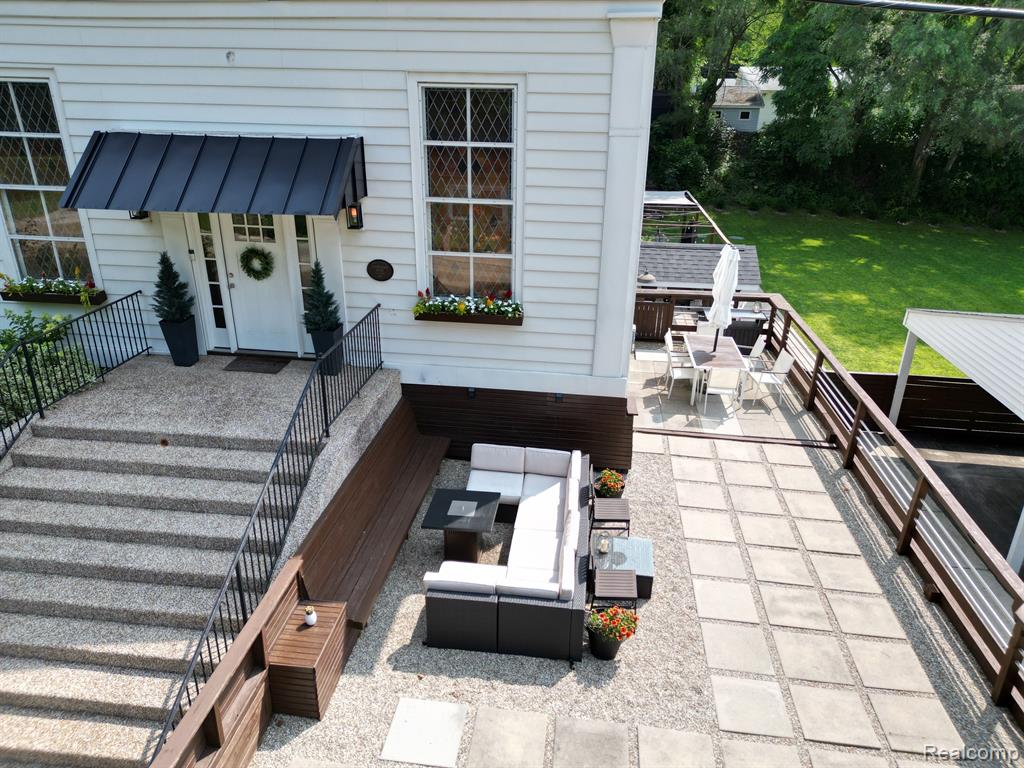 1422 Milmine Road Leonard, MI 48367 - Photo 9 of 84 Gallery Image 9
