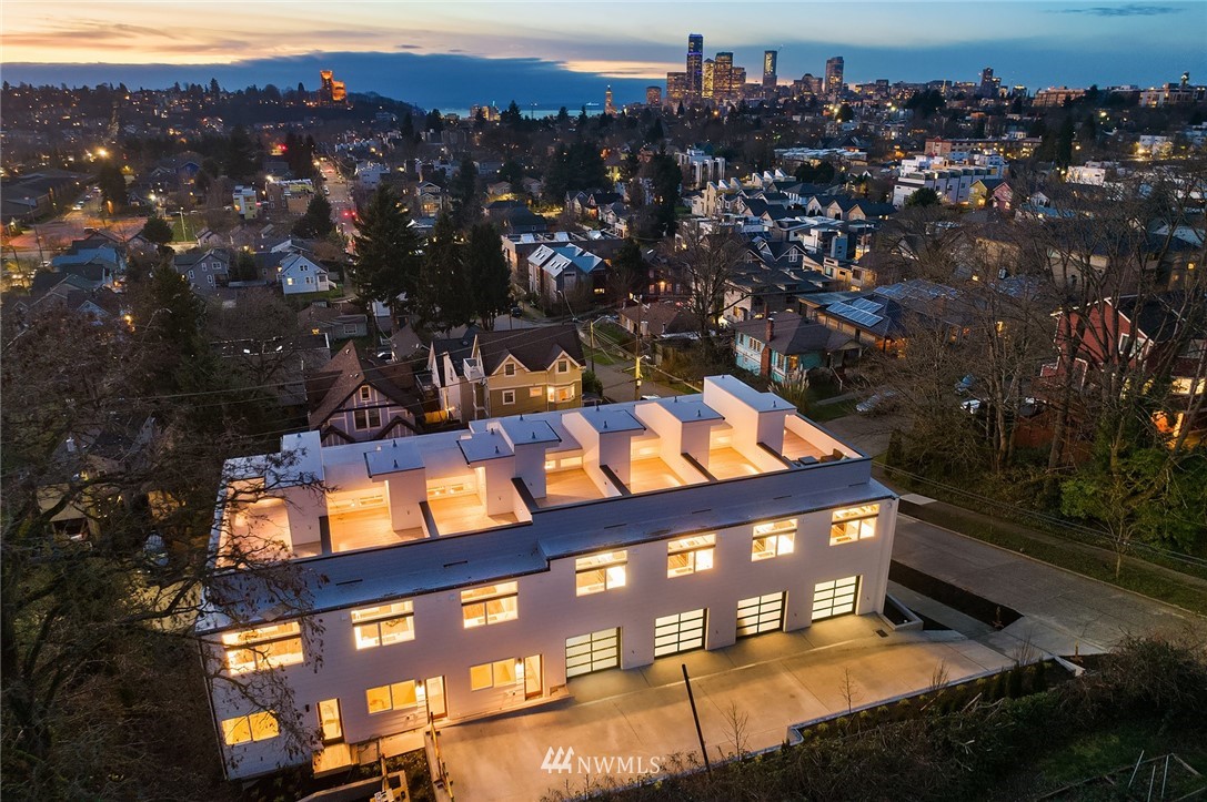 1306 Yakima Avenue South Seattle, WA 98144 - Photo 4 of 29 a view of multiple houses
