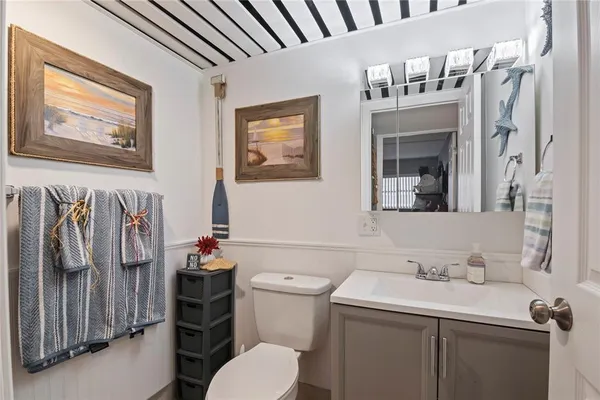 $2,000 | 352 Saxony Trail, Unit 352, Delray Beach, FL 33446