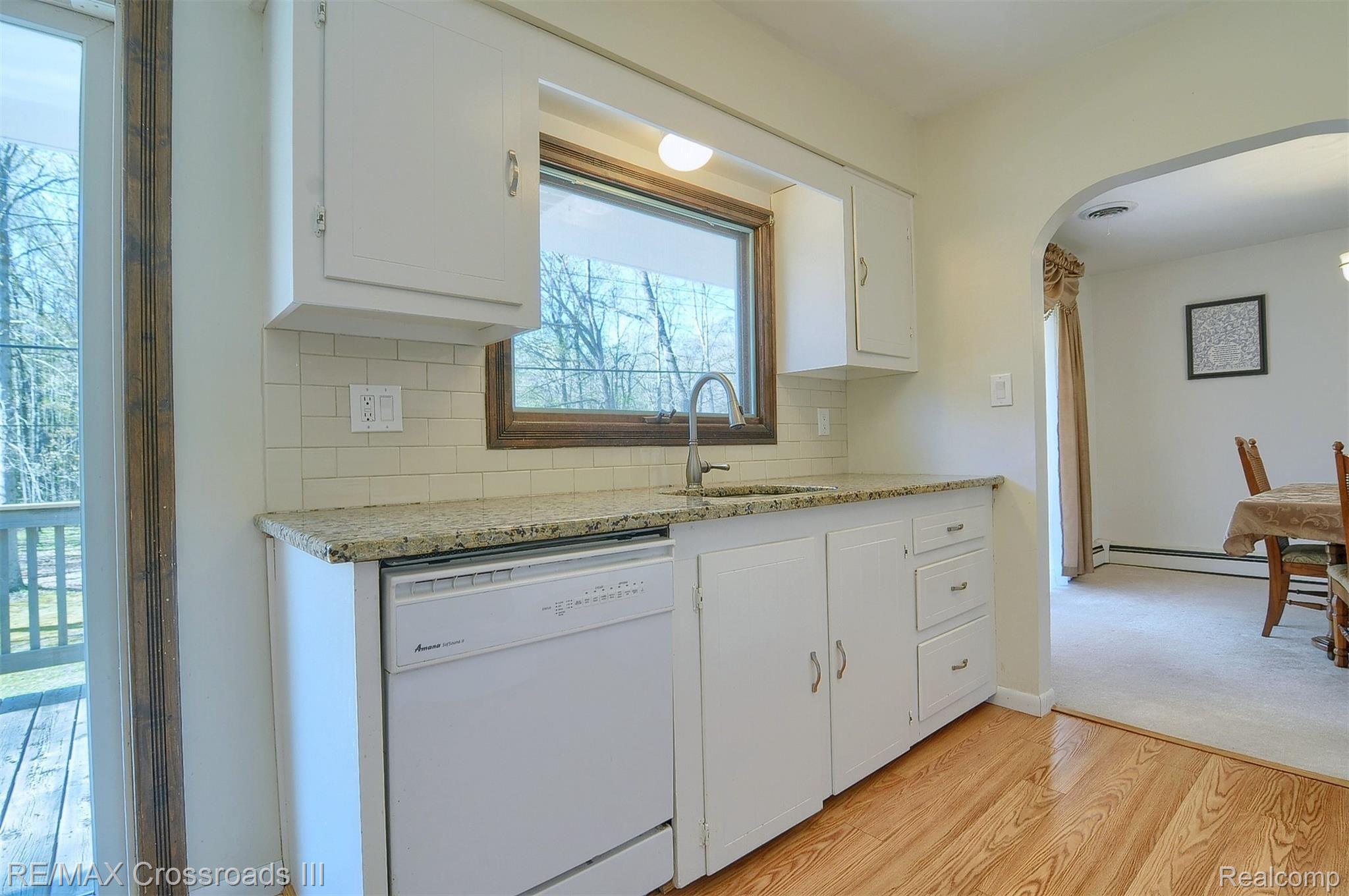 40425 Harris Road Belleville, MI 48111 - Photo 13 of 32 15-Kitchen-3rd-View.jpg