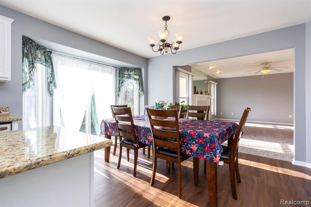 1582 Nadine Rochester Hills, MI 48307 - Photo 19 of 58