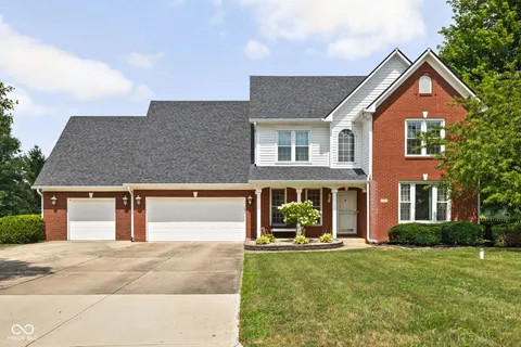 $389,900 | 7772 West Shadow Creek Way, Greenfield, IN 46140
