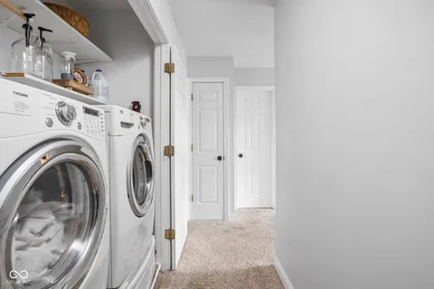 $389,900 | 7772 West Shadow Creek Way, Greenfield, IN 46140