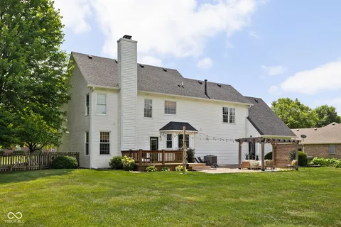 $389,900 | 7772 West Shadow Creek Way, Greenfield, IN 46140