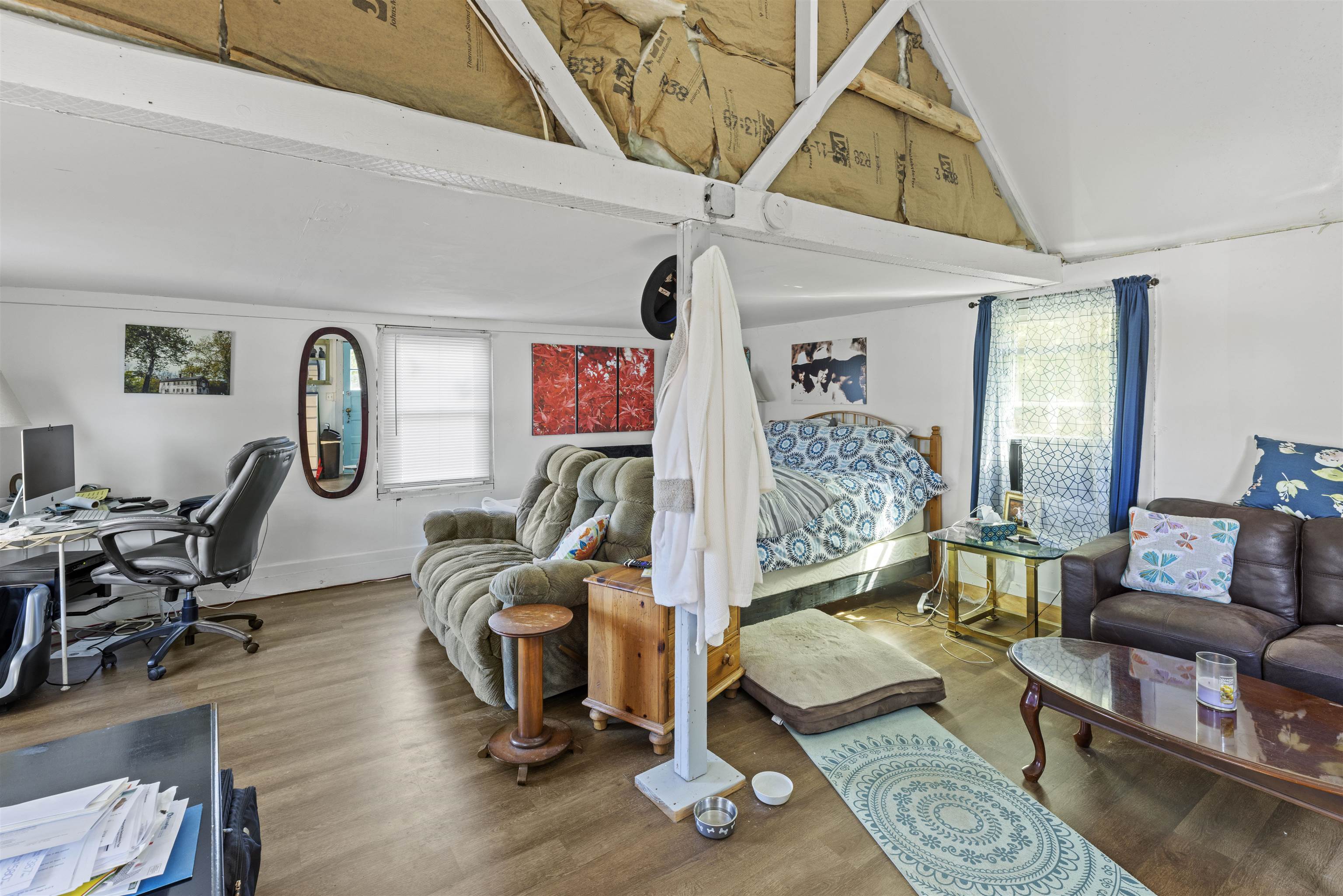 35 Bay Shore Road Cape May, NJ 08204 - Photo 30 of 45 a living room with furniture and a wooden floor