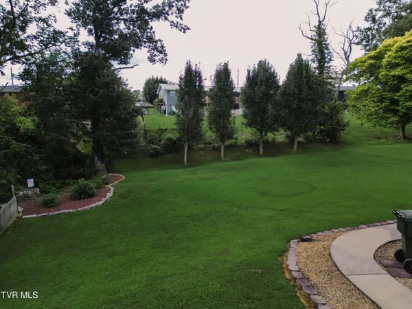 $316,000 | 300 Pinecrest Drive, Greeneville, TN 37743