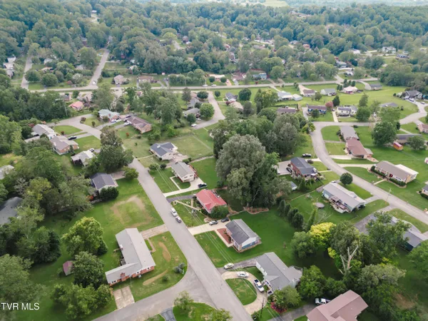 $316,000 | 300 Pinecrest Drive, Greeneville, TN 37743