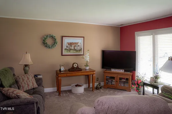 $316,000 | 300 Pinecrest Drive, Greeneville, TN 37743