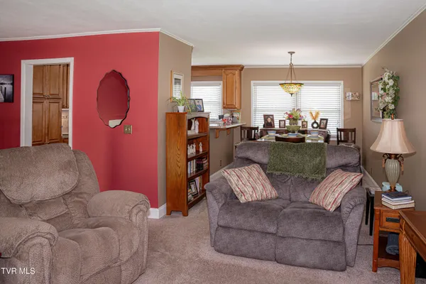 $316,000 | 300 Pinecrest Drive, Greeneville, TN 37743