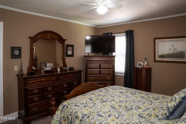 $316,000 | 300 Pinecrest Drive, Greeneville, TN 37743