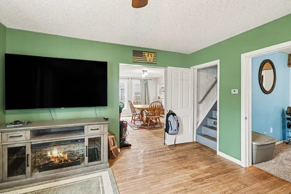 $168,000 | 218 East Vienna Street, Schoolcraft, MI 49087