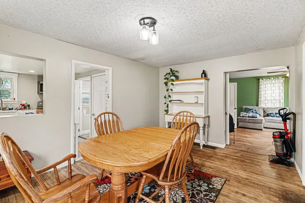 $168,000 | 218 East Vienna Street, Schoolcraft, MI 49087