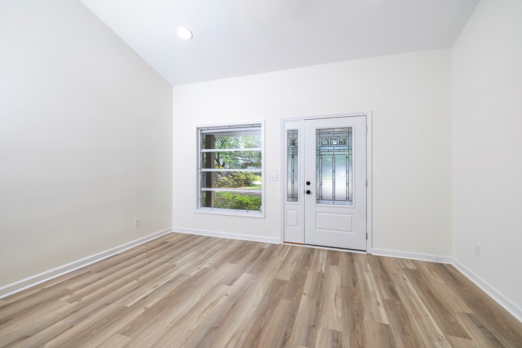 1640 Stamey Livestock Road Sumter, SC 29150 - Photo 6 of 32 Gallery Image 6