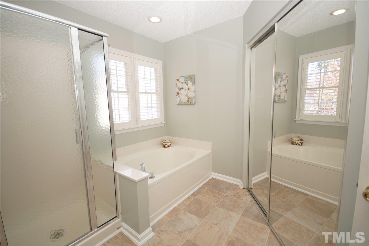 12449 Harcourt Drive Raleigh, NC 27613 - Photo 14 of 23 Gallery Image 14