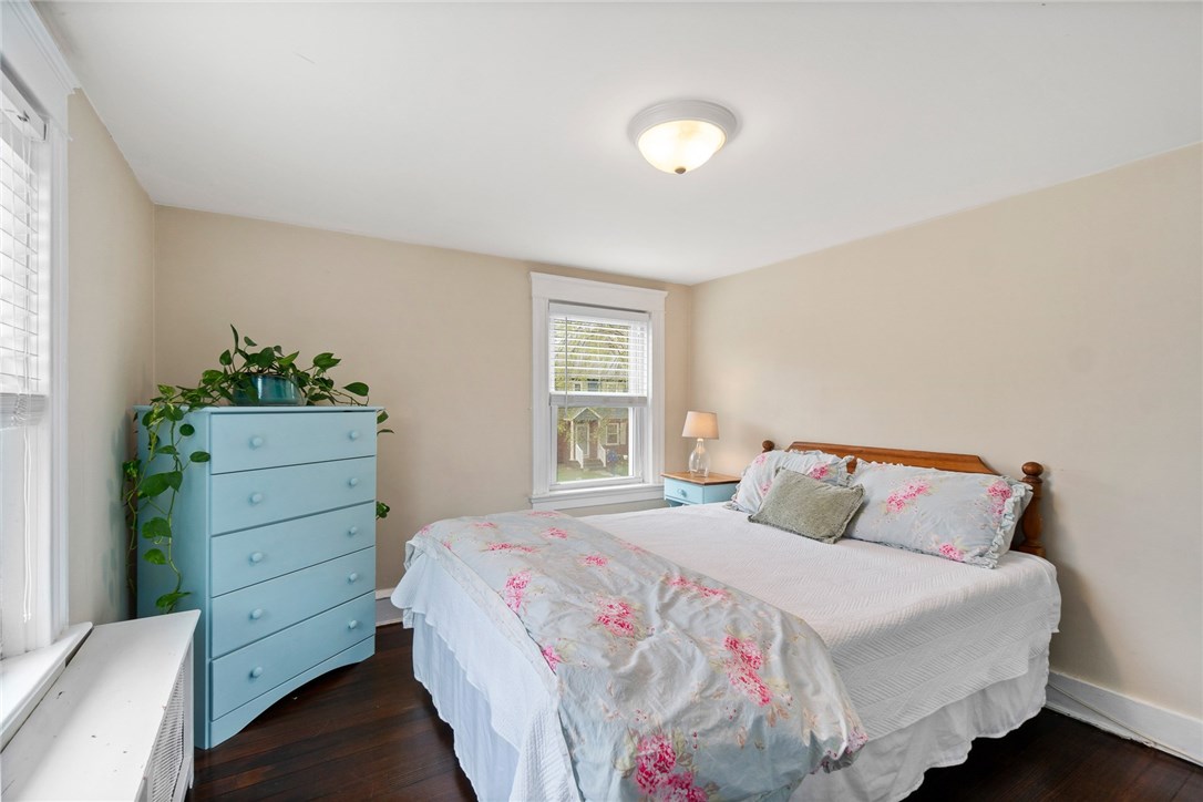 41 Mayfair Road Warwick, RI 02888 - Photo 15 of 28 Gallery Image 15
