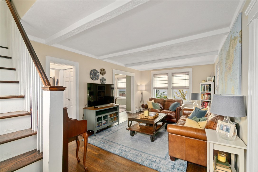 41 Mayfair Road Warwick, RI 02888 - Photo 10 of 28 Gallery Image 10
