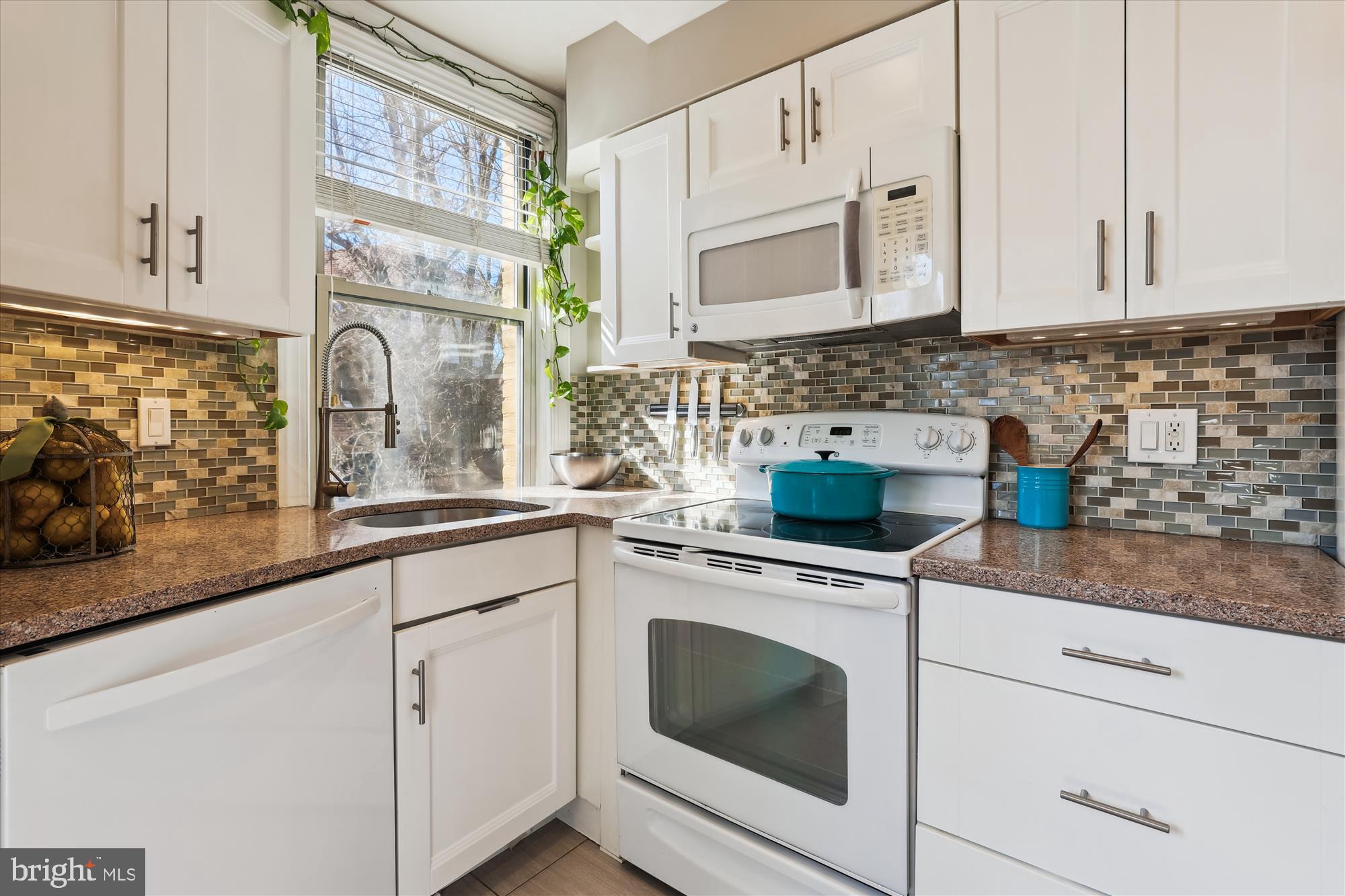 18 9th Street Northeast, Unit 207 Washington, DC 20002 - Photo 14 of 49 Gallery Image 14