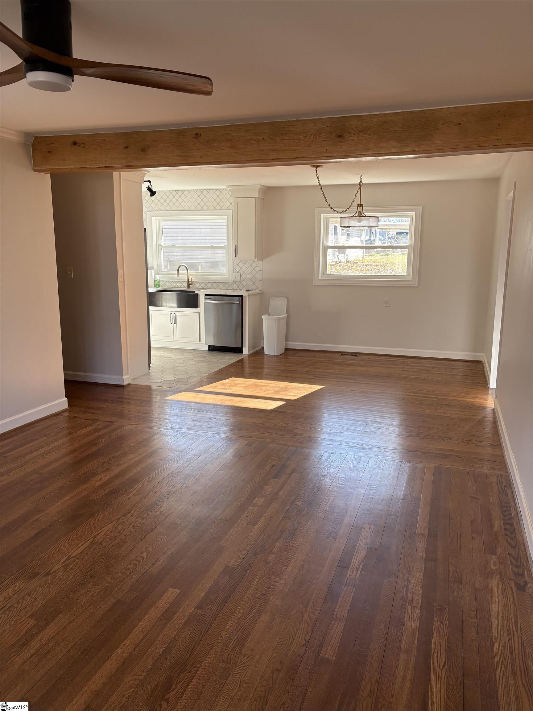 102 Muse Circle Greer, SC 29651 - Photo 2 of 12