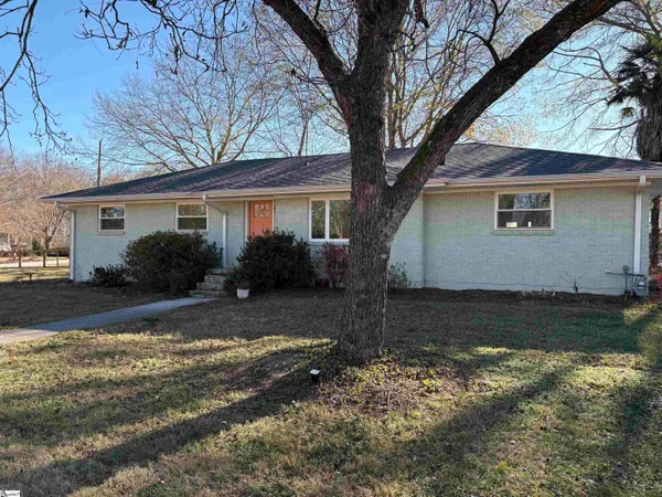 $2,000 | 102 Muse Circle, Greer, SC 29651