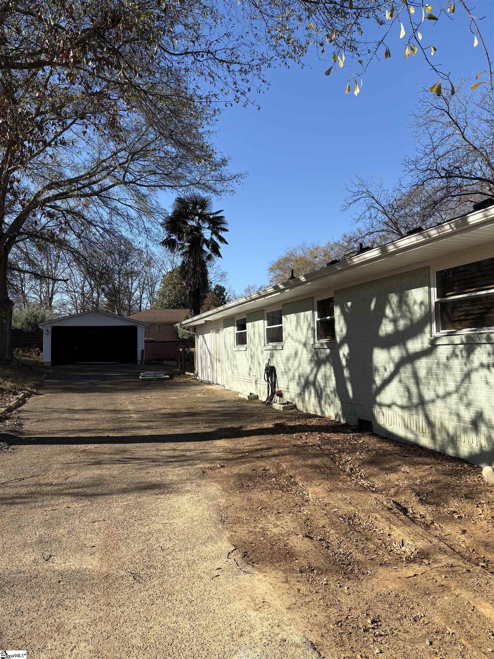 102 Muse Circle Greer, SC 29651 - Photo 3 of 12