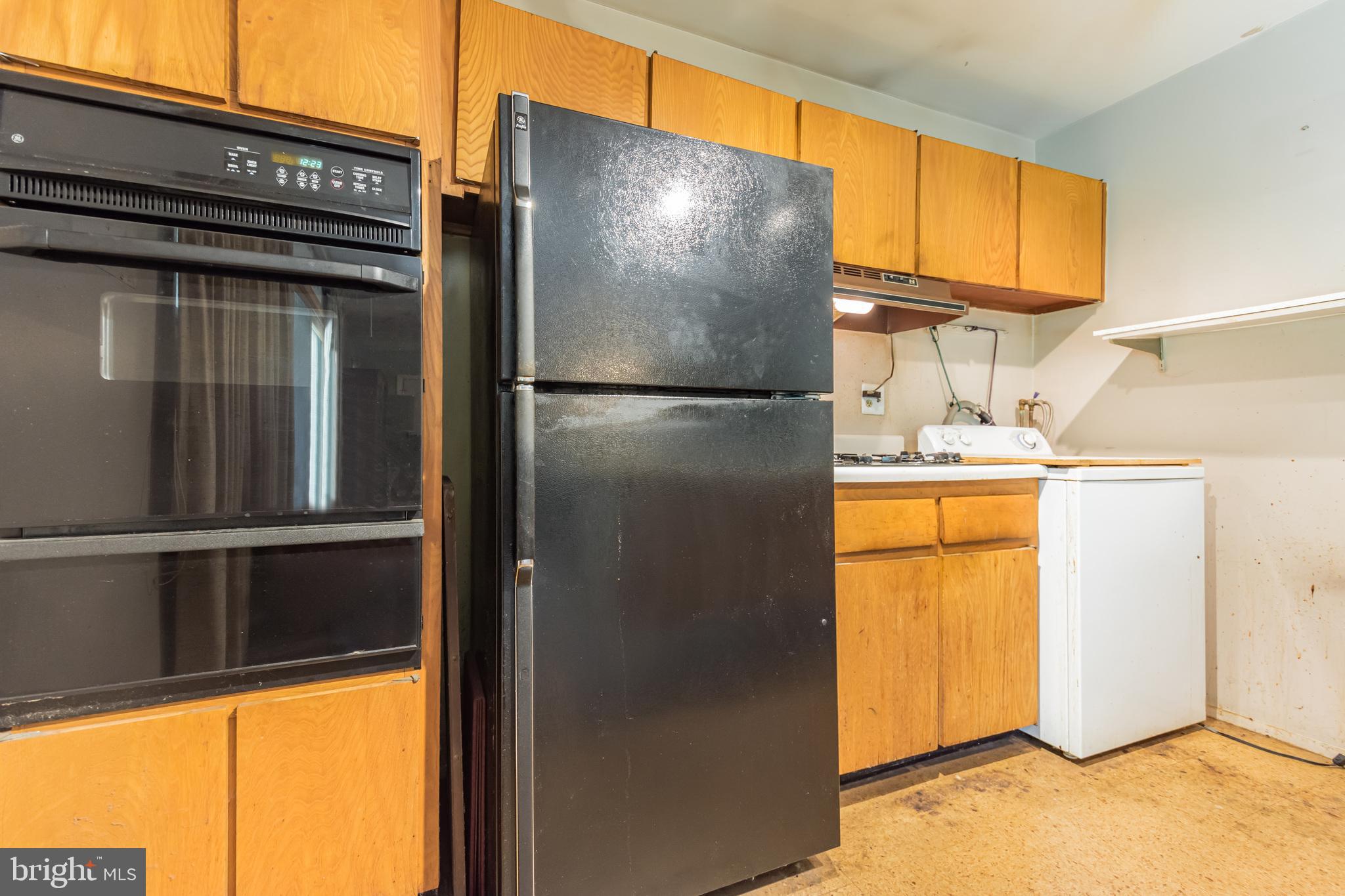 3 Berwick Road Kendall Park, NJ 08824 - Photo 12 of 28 Gallery Image 12