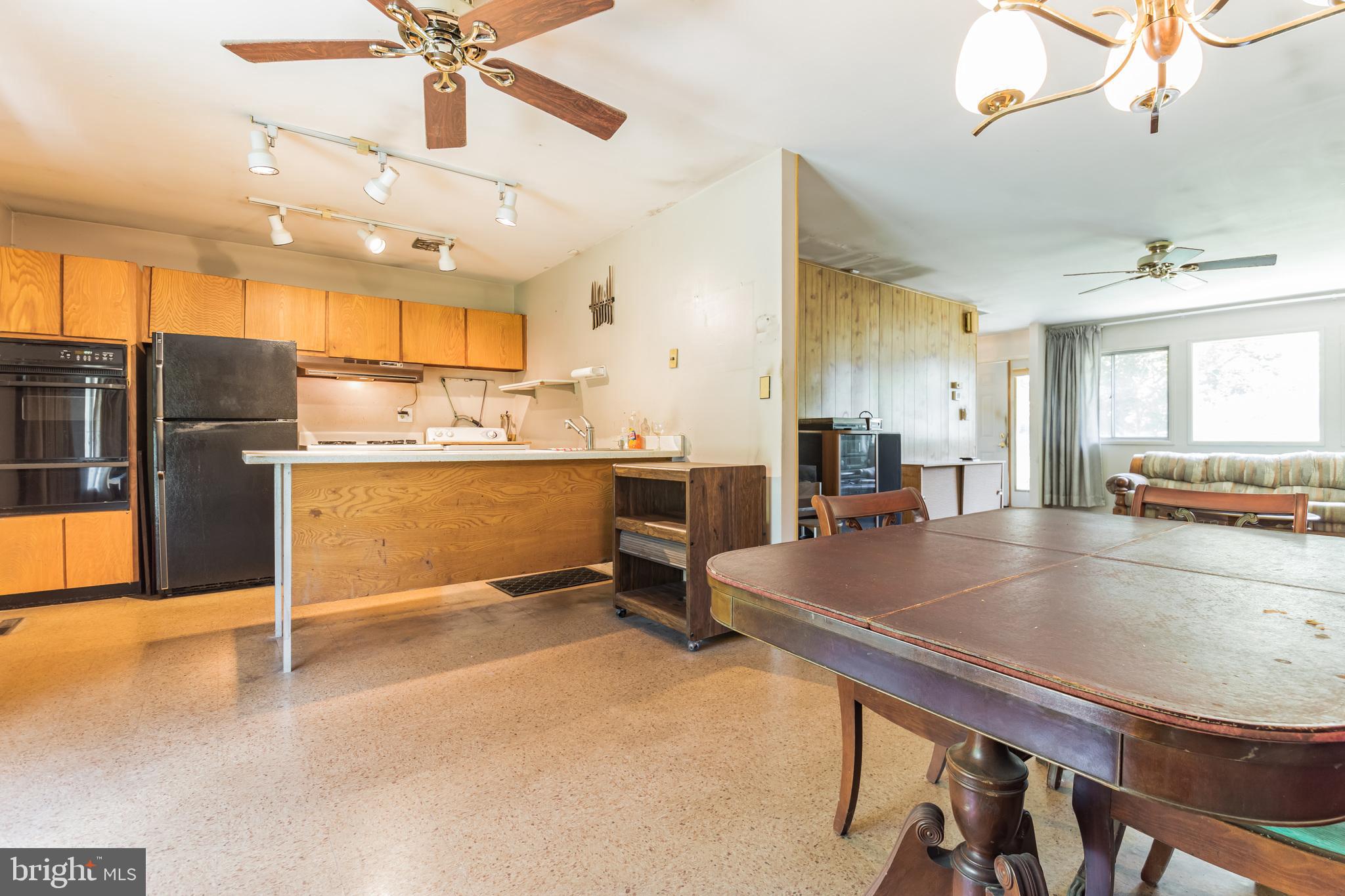 3 Berwick Road Kendall Park, NJ 08824 - Photo 10 of 28 Gallery Image 10