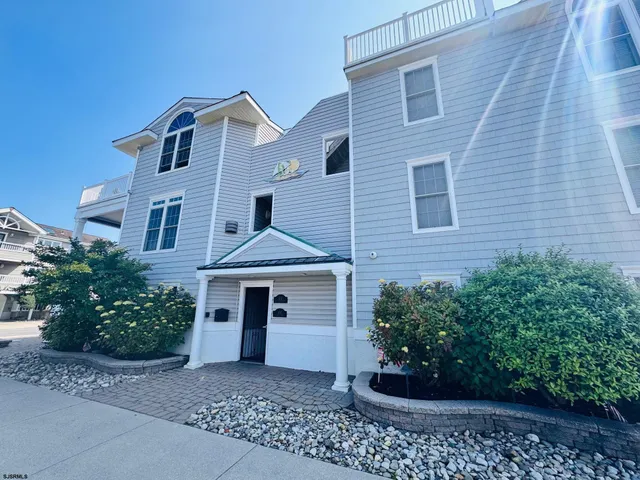 $4,500 | 404 50th Street, Unit 2, Ocean City, NJ 08226