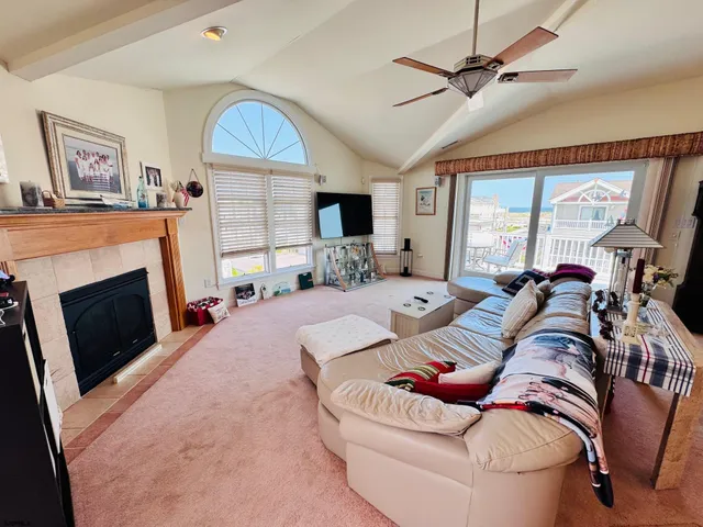 $4,500 | 404 50th Street, Unit 2, Ocean City, NJ 08226