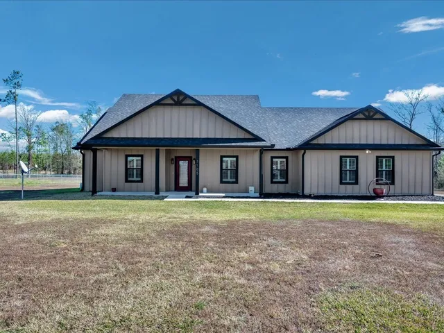 $547,500 | 1105 C C Road, Diboll, TX 75941