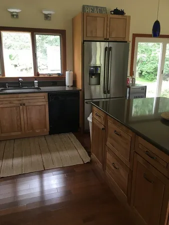 $7,000 | 27 Beach Plum Lane, Chilmark, MA 02535